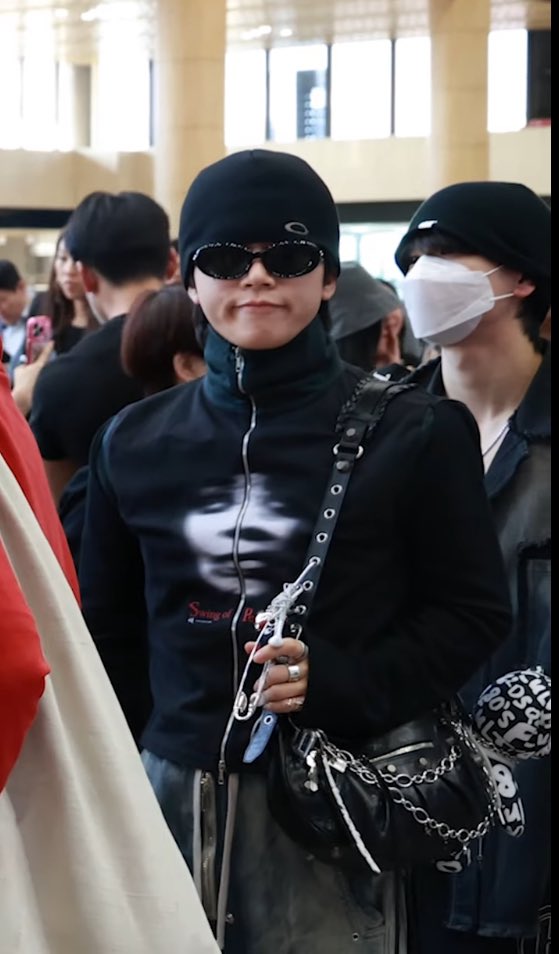 2024/05/29 🇰🇷→🇯🇵 帰国 空港ファッション 🐰#木全翔也 👕【OUR