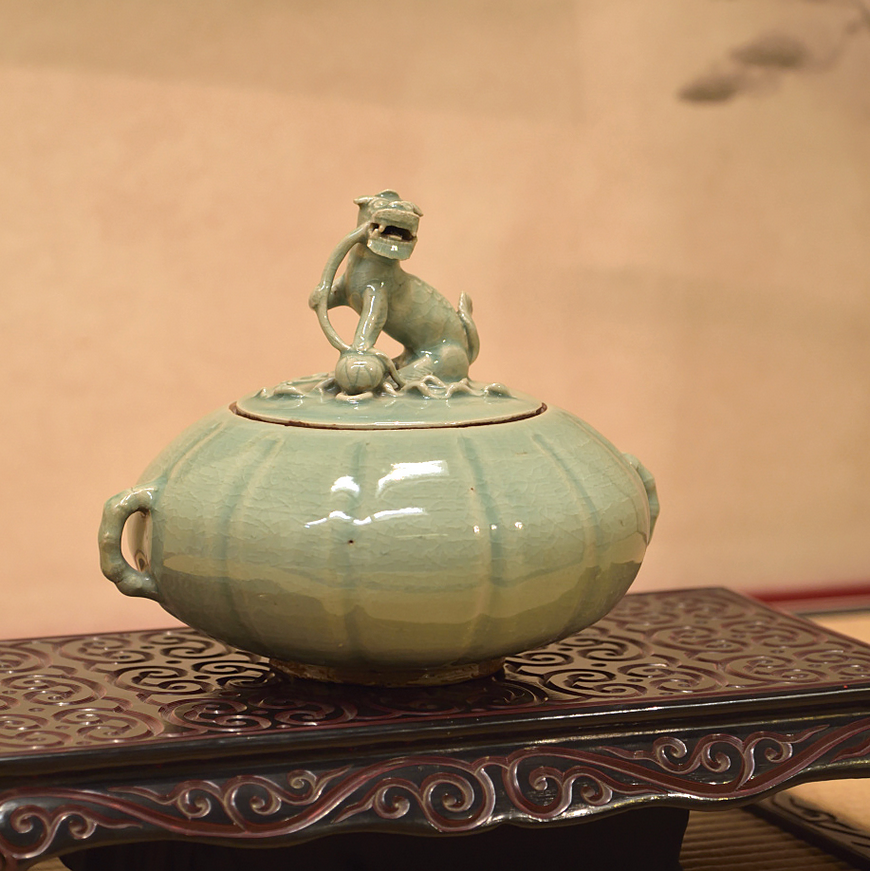 斑紫銅製 阿古陀形三足風櫨 瓶掛 面取風炉 天下一瑞彫人 茶道 茶道具