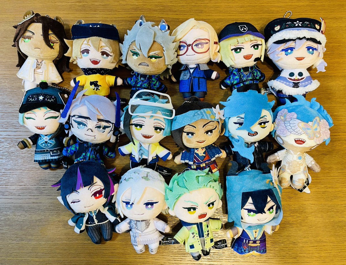 イベント衣装ミニミニぬいぐるみ ツイステ展 驚くほど場所がない！ので