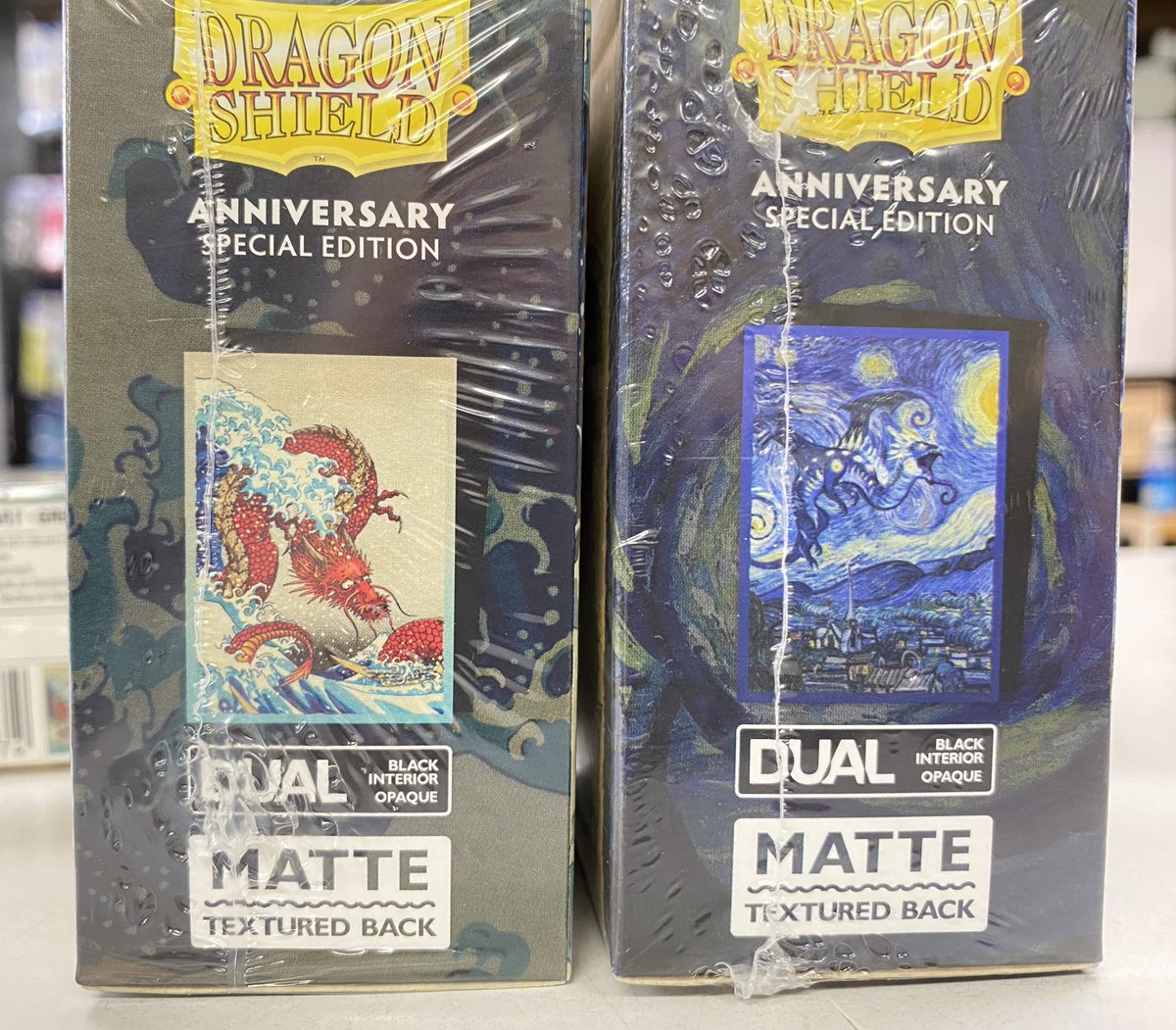 ドラゴンシールド 25周年限定カラー Blue Silver 4個セット ドラゴン