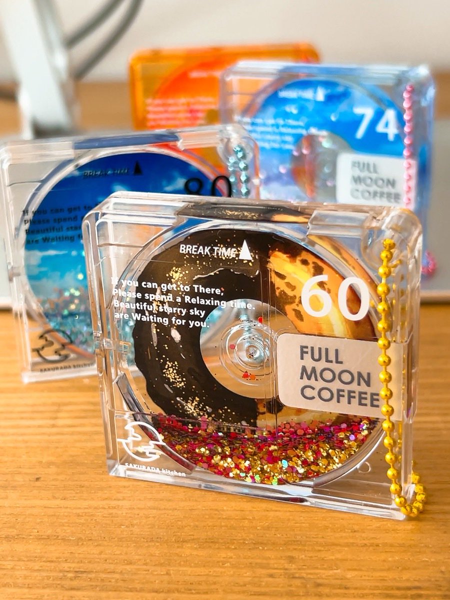 プライズ新アイテム】 満月珈琲店MDオイルチャーム 美しい空やドーナツ