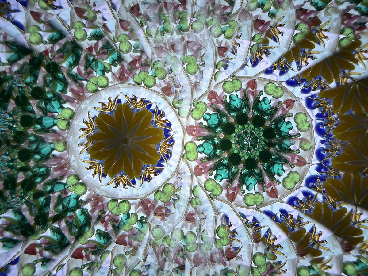 量子宇宙干渉機 】中村明功 twin two mirror system 4枚の鏡を菱形に