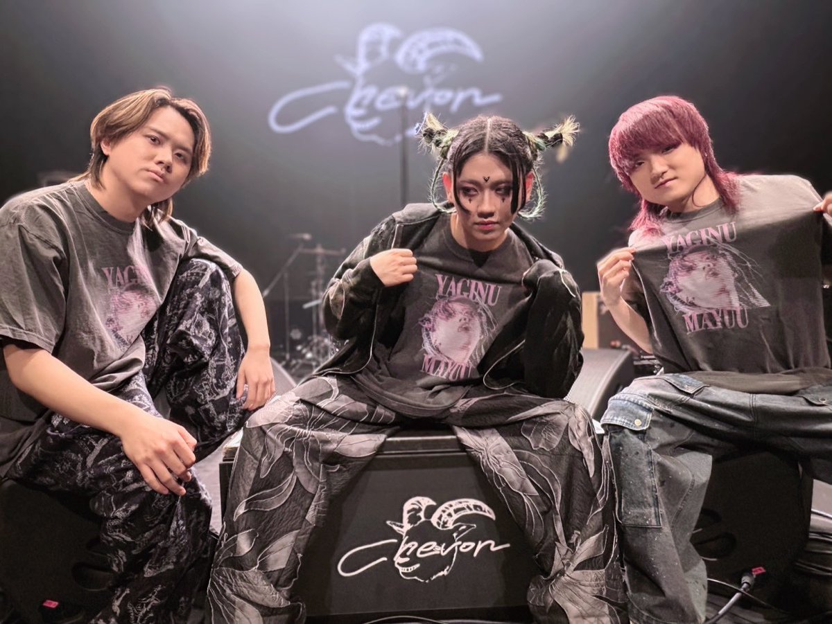 Chevon ヲ食倶ロンT 証明写真ver. ブラック Lサイズ 黒 RODEO CROWNS WIDE