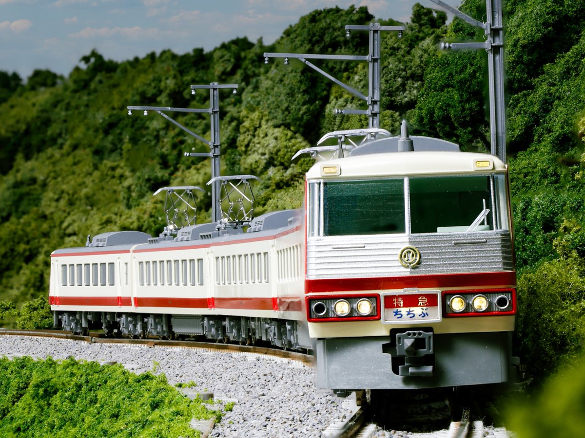 元祖レッドアロー】 55周年を迎えた西武秩父線の開業に合わせて運行