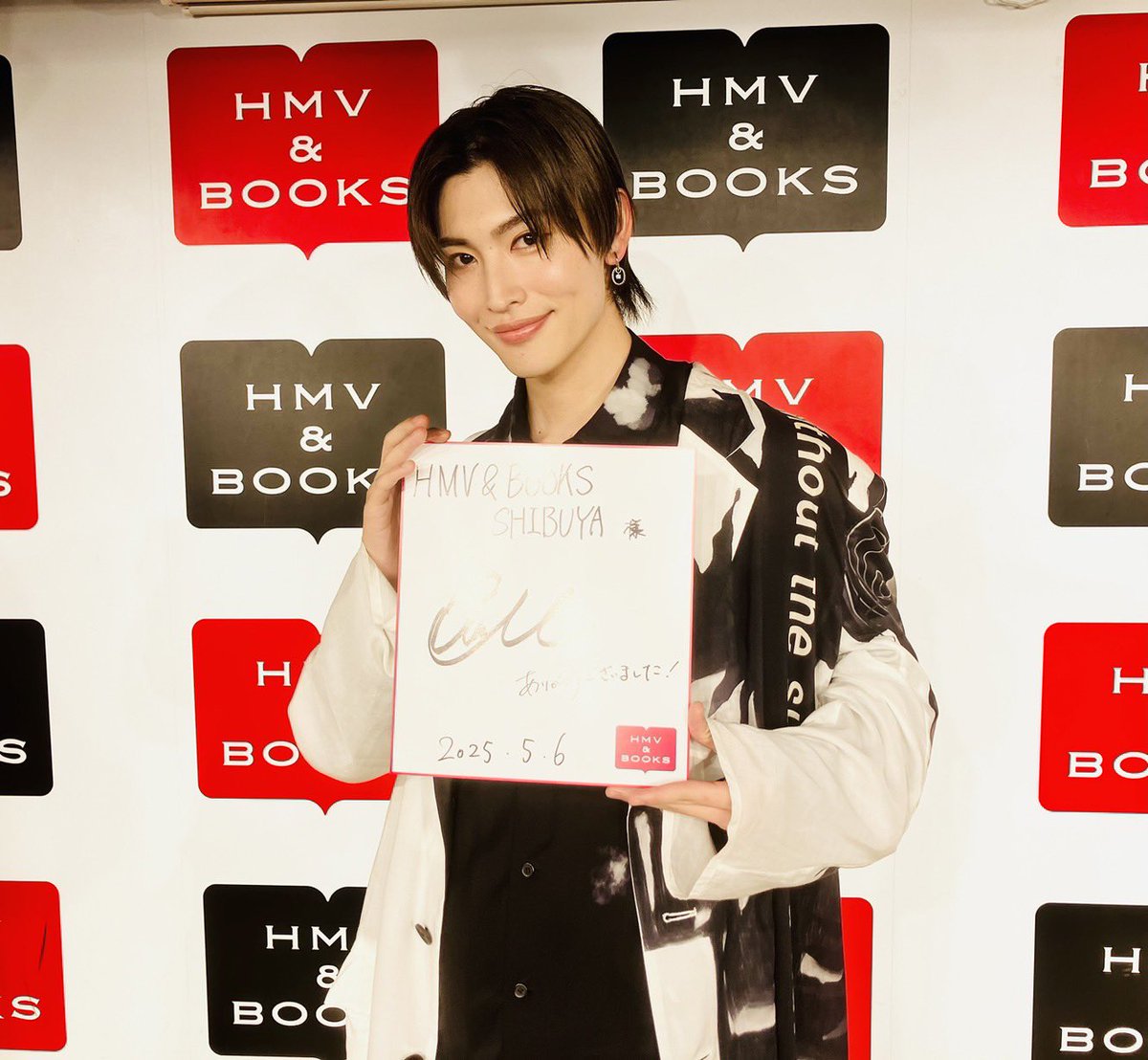 GENIC 増子敦貴 直筆サイン入りTシャツ HMV写真集イベント GENIC 増子敦