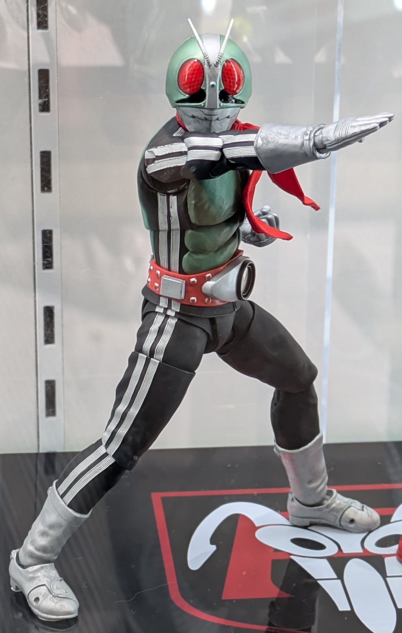 S.H.Figuarts 仮面ライダー1号 桜島Ver. 小売業者 栄光の昭和ライダー