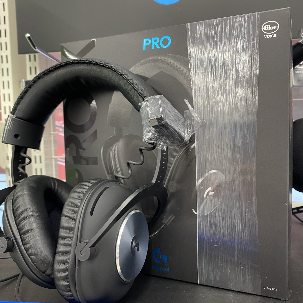 ロジクール G PRO X ゲーミングヘッドセット ¥11529 2/3日時点 高級感