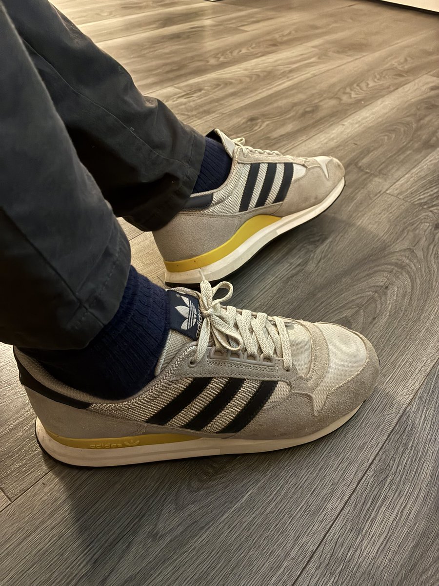 adiFamily_ Today's choice ZX 500 from 2013 😉