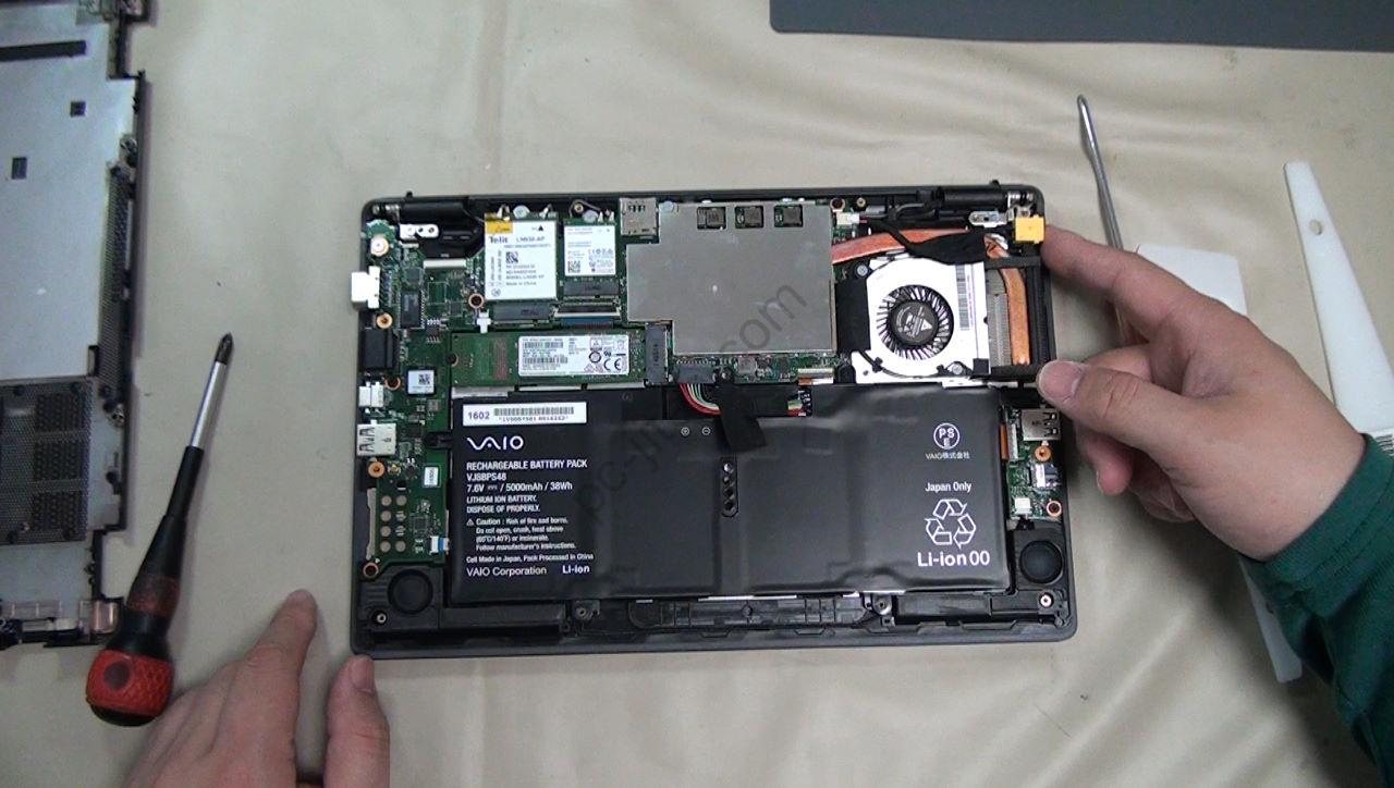 動くジャンク／部品取り用】Vaio S11 VJS111D11N 動くジャンク／部品