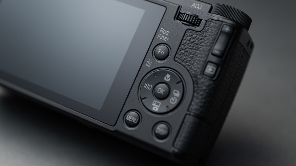 ももんが RICOH GR Ⅳ + おまけ RICOH GR DIGITAL IV 10.4MP Digital