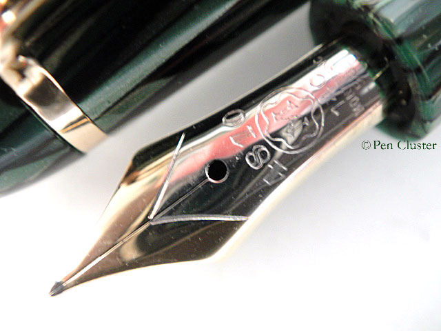 モンブラン 144 Masterpiece Green Striated - モンブラン｜Pen Cluster