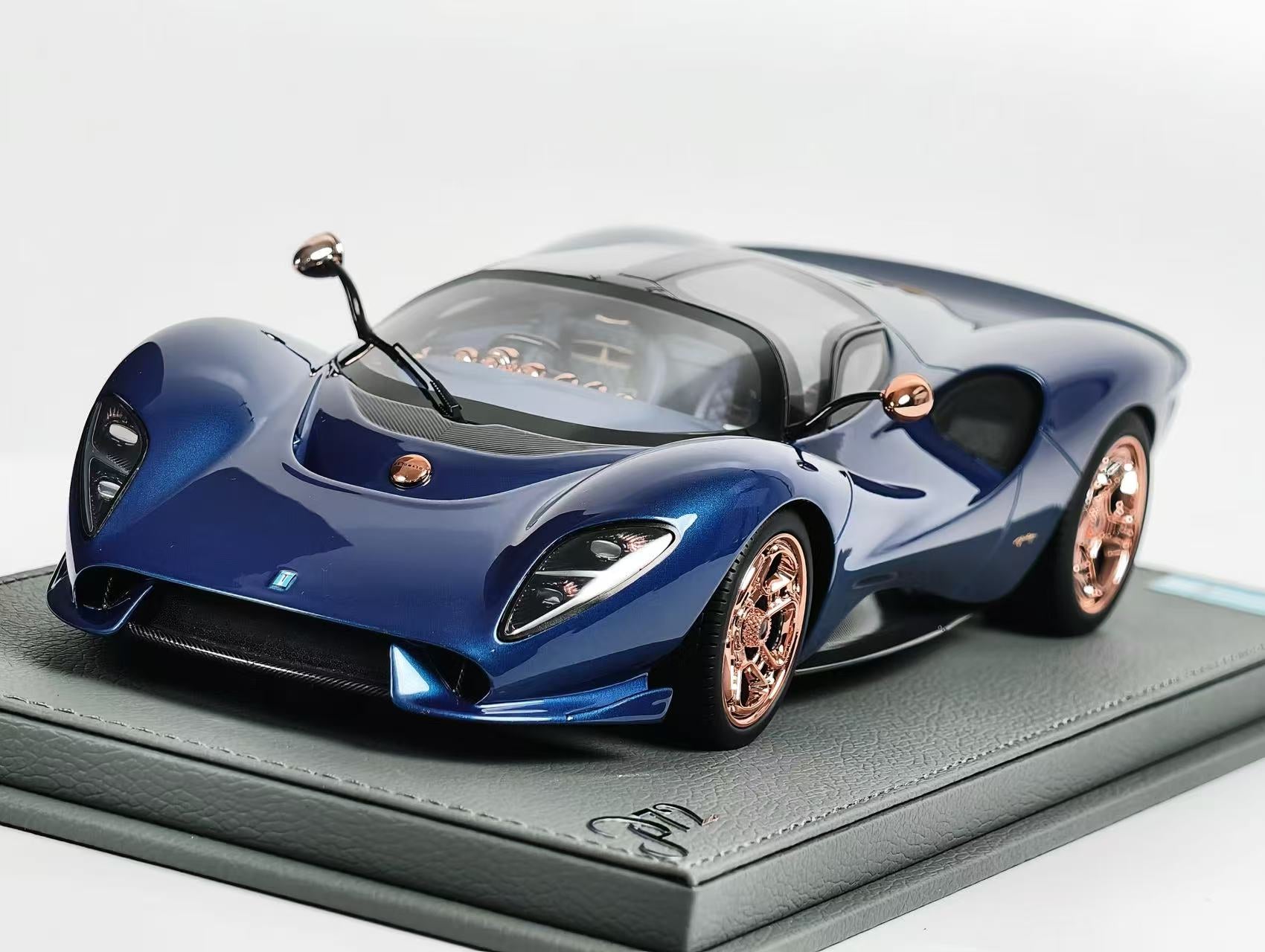 1/18 De Tomaso P72 2024 Blue Metallic | Peako Model