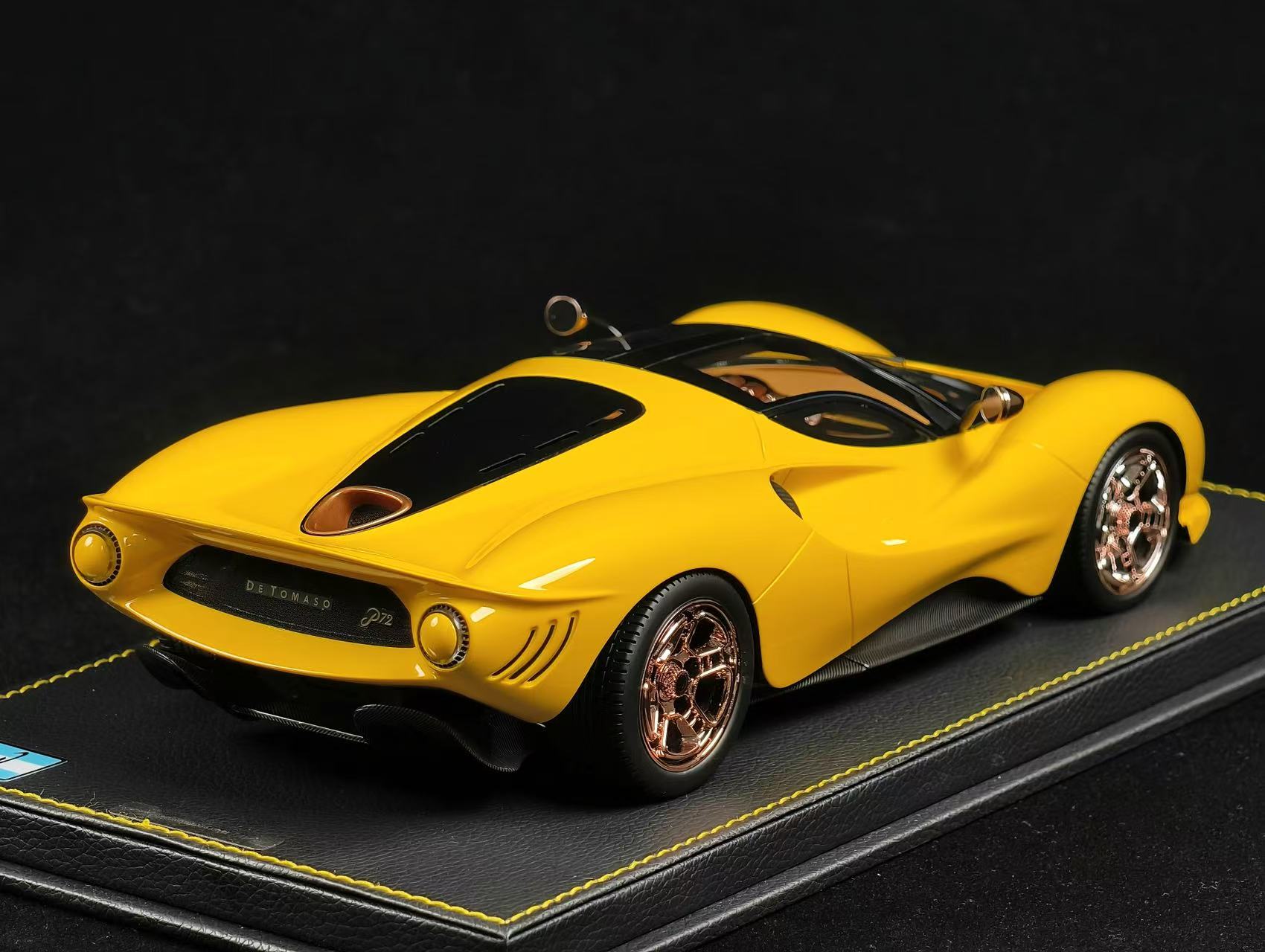 1/18 De Tomaso P72 2024 Yellow | Peako Model