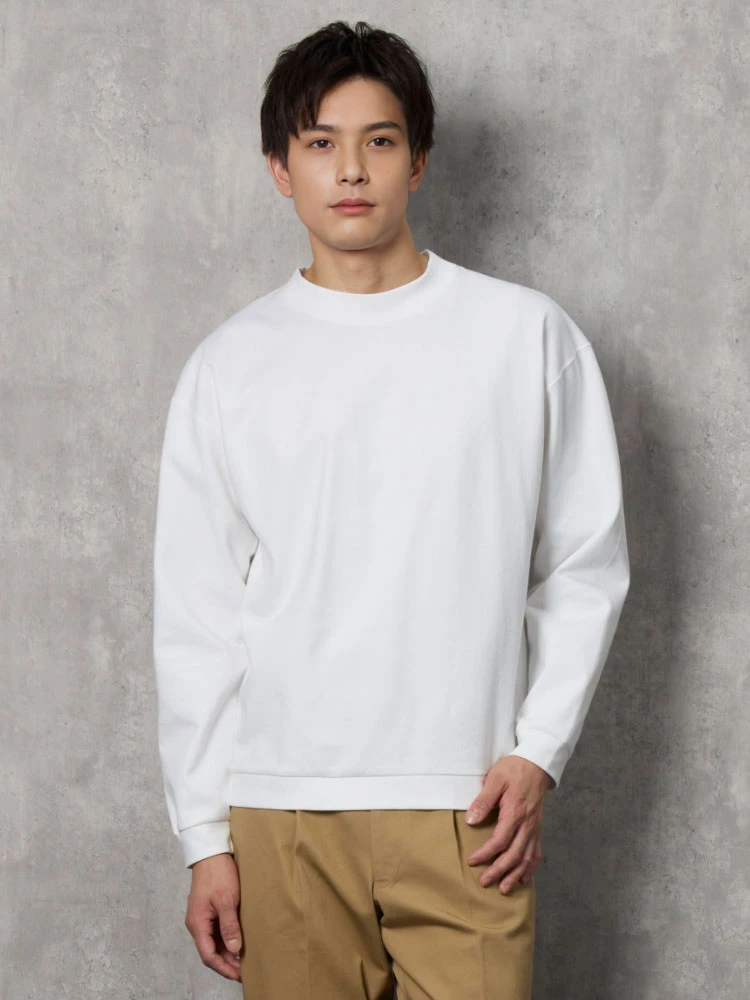 ブラック TOKYO RUN ポンチ モックネックロンT ホワイト/ブラック