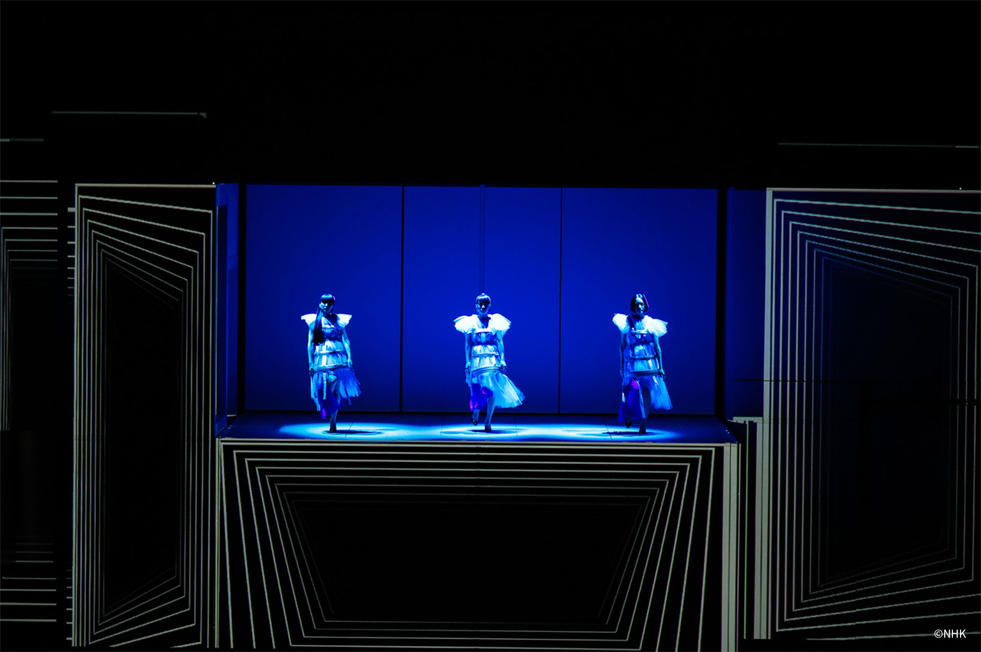 Perfume 6th Tour 2016 COSMIC EXPLORER North American Tour “STORY