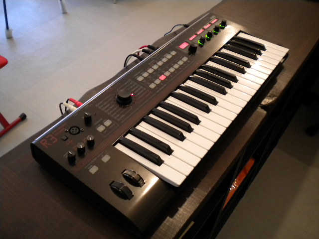 KORG R3試奏記（1） : 風流音色まねゑもん