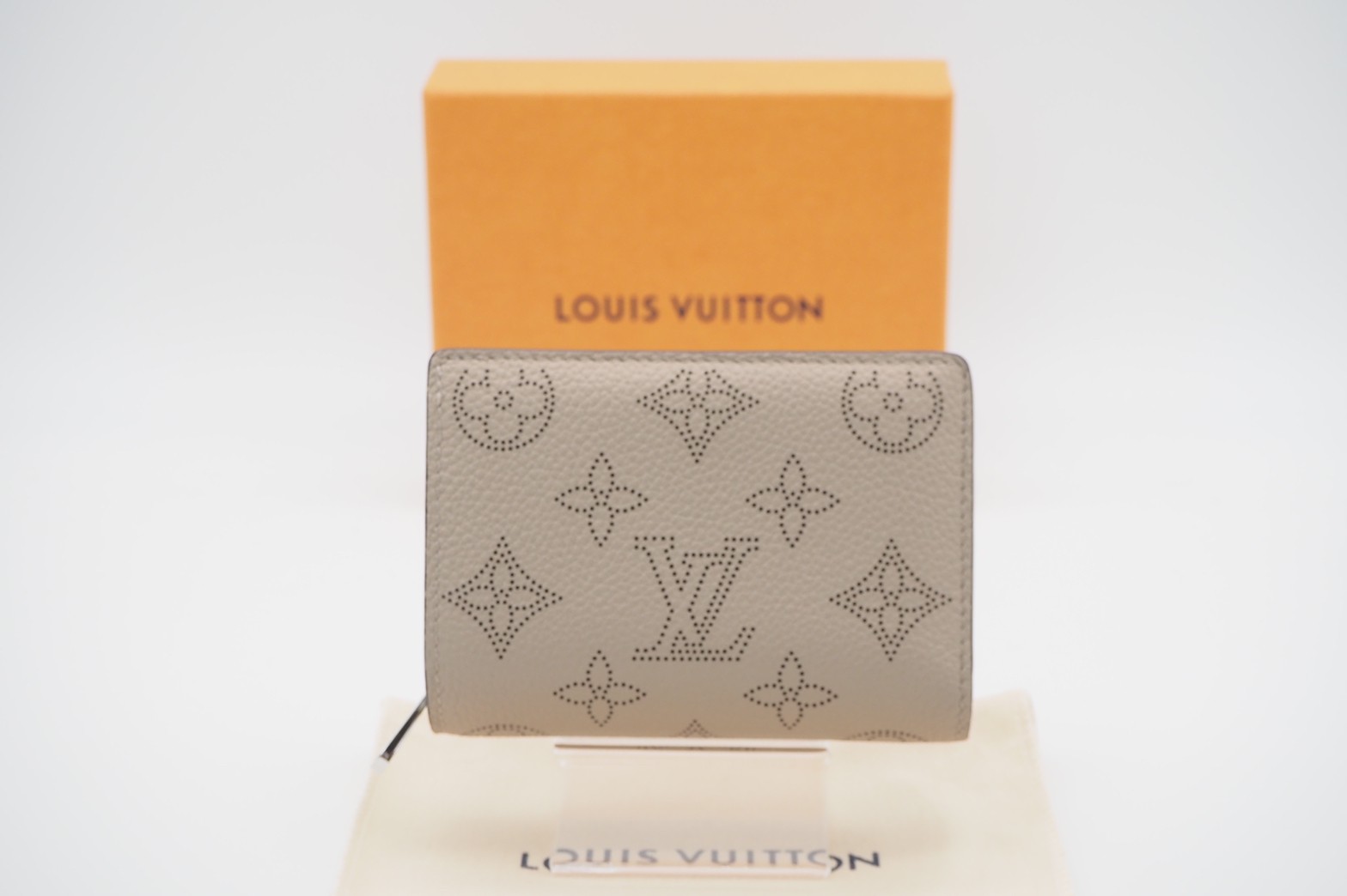 ルイ・ヴィトン「ポルトフォイユ・クレア」M81658「マヒナ フライト