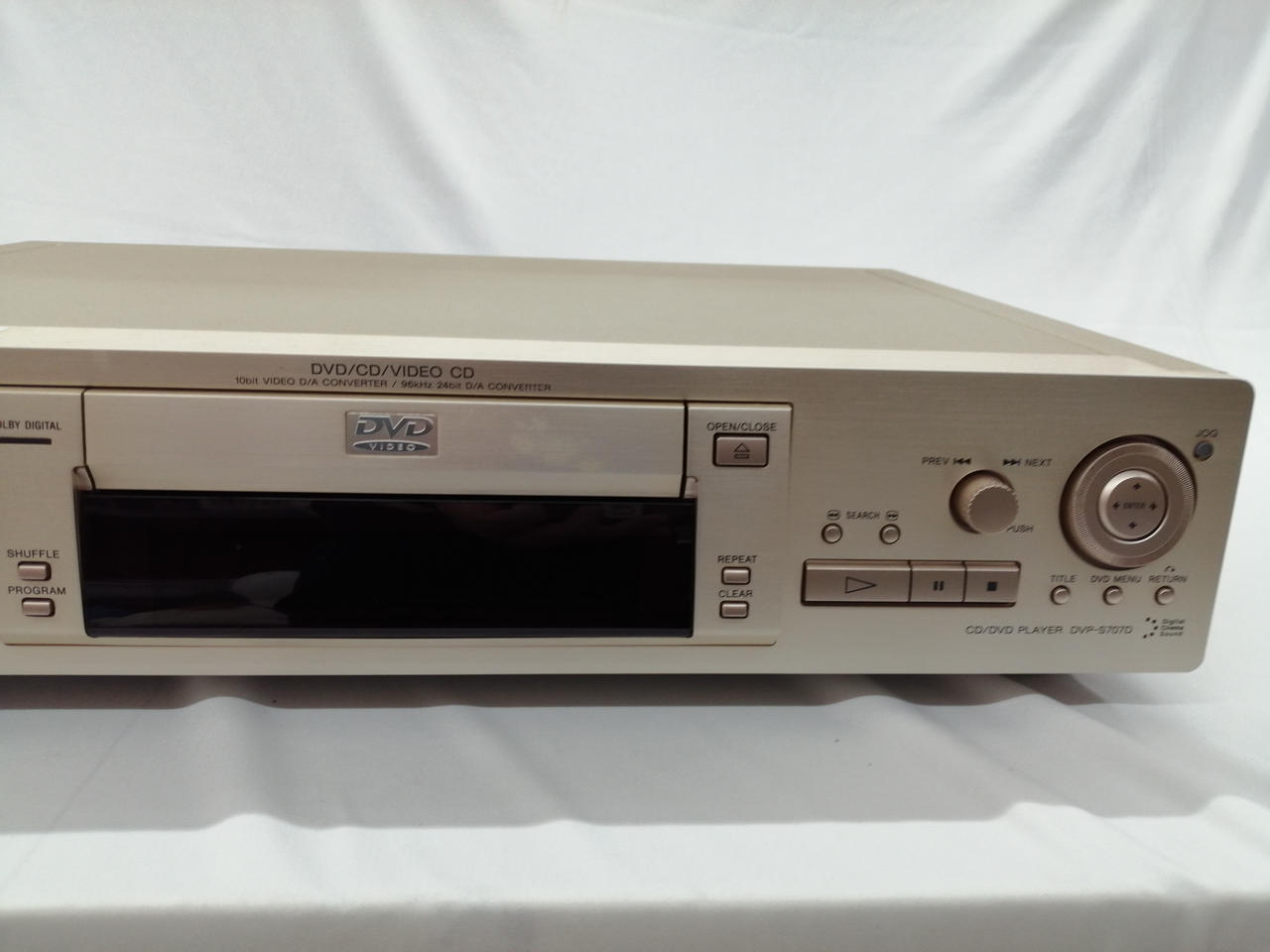 稀有な逸品】SONY CD DVDデッキ DVP-S707D - メルカリ SONY CD.DVD