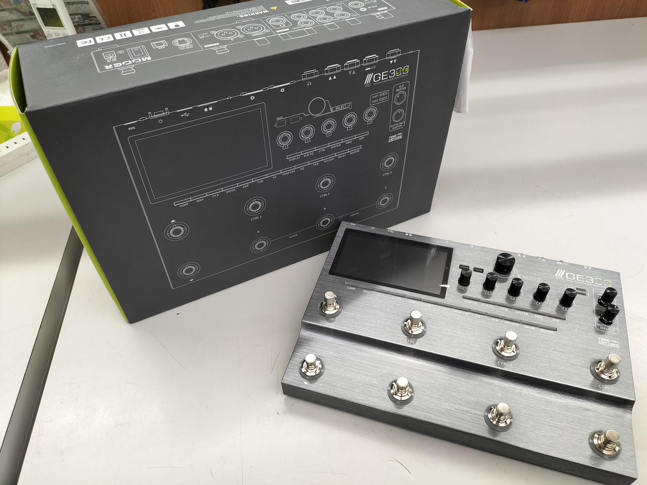 mooer GE300 LITE アンプシミュレータ マルチエフェクター