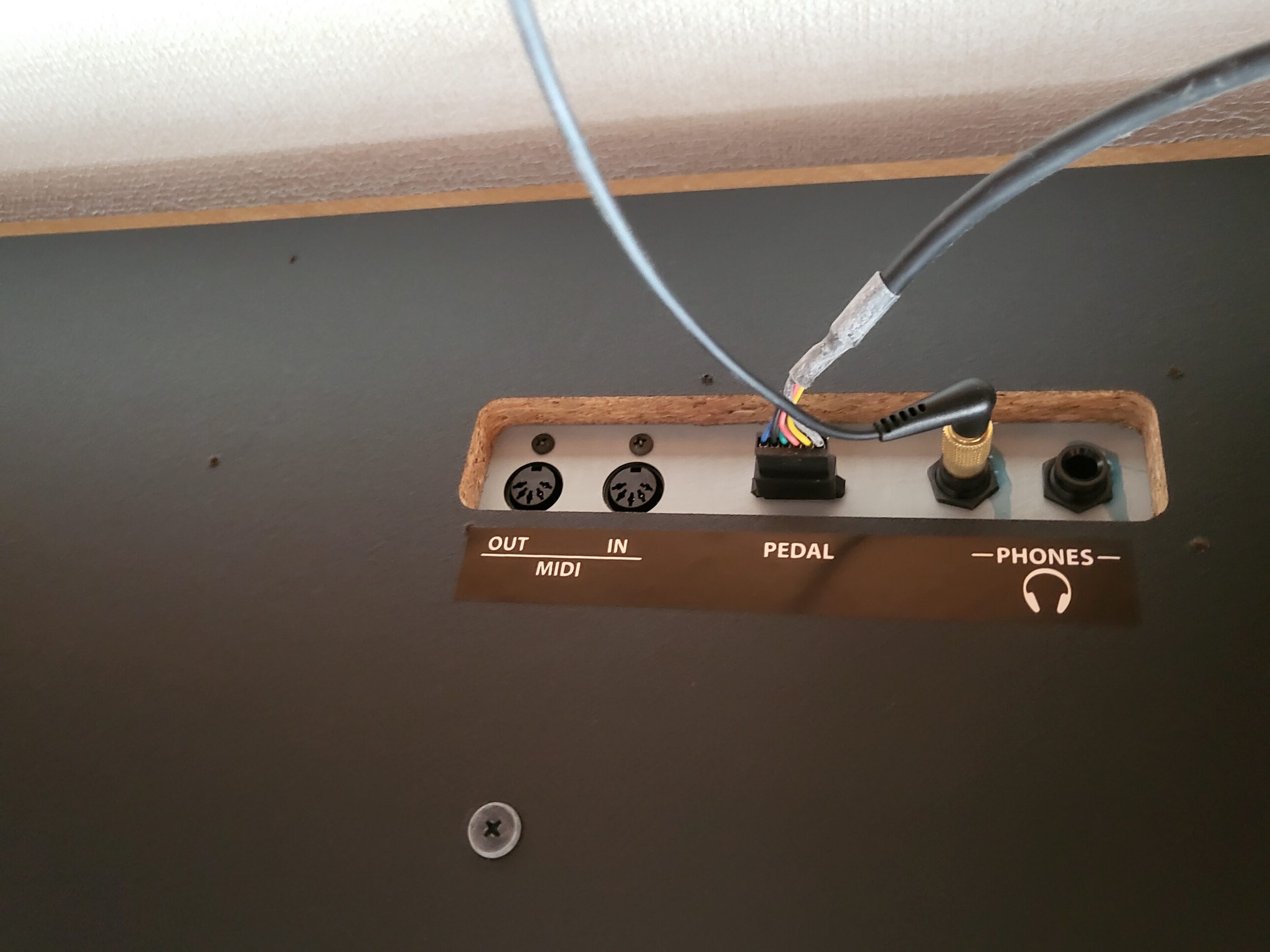 ピアノLEDビジュアライザー 電子ピアノ用 MIDI接続 配線済み 電子