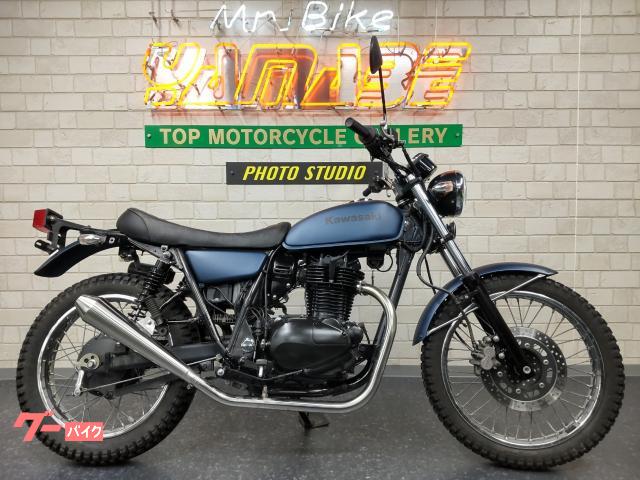 250TR FI 純正タンク 黒 250TR 純正 フューエルタンク 黒 白