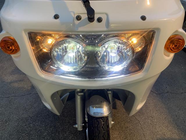 APトライクス125 純正ヘッドライト APトライクス125 純正ヘッドライト