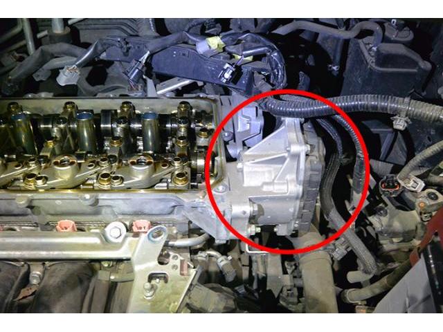 トヨタ ヴォクシー エンジン不調修理 バルブリフトコントローラー交換