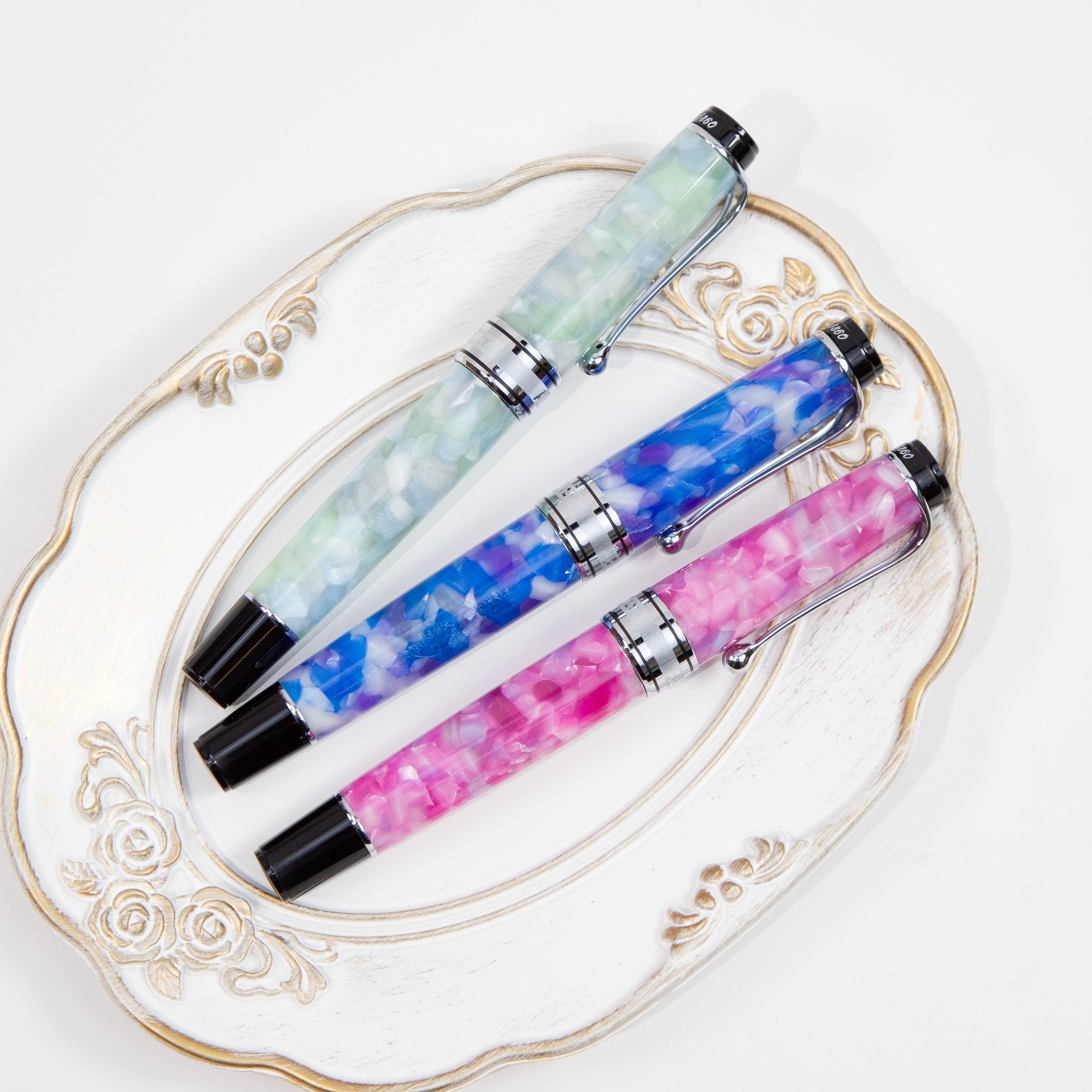 AURORA アウロラ 万年筆 カレイドスコーピオ・ルーチェ – Poesie文具