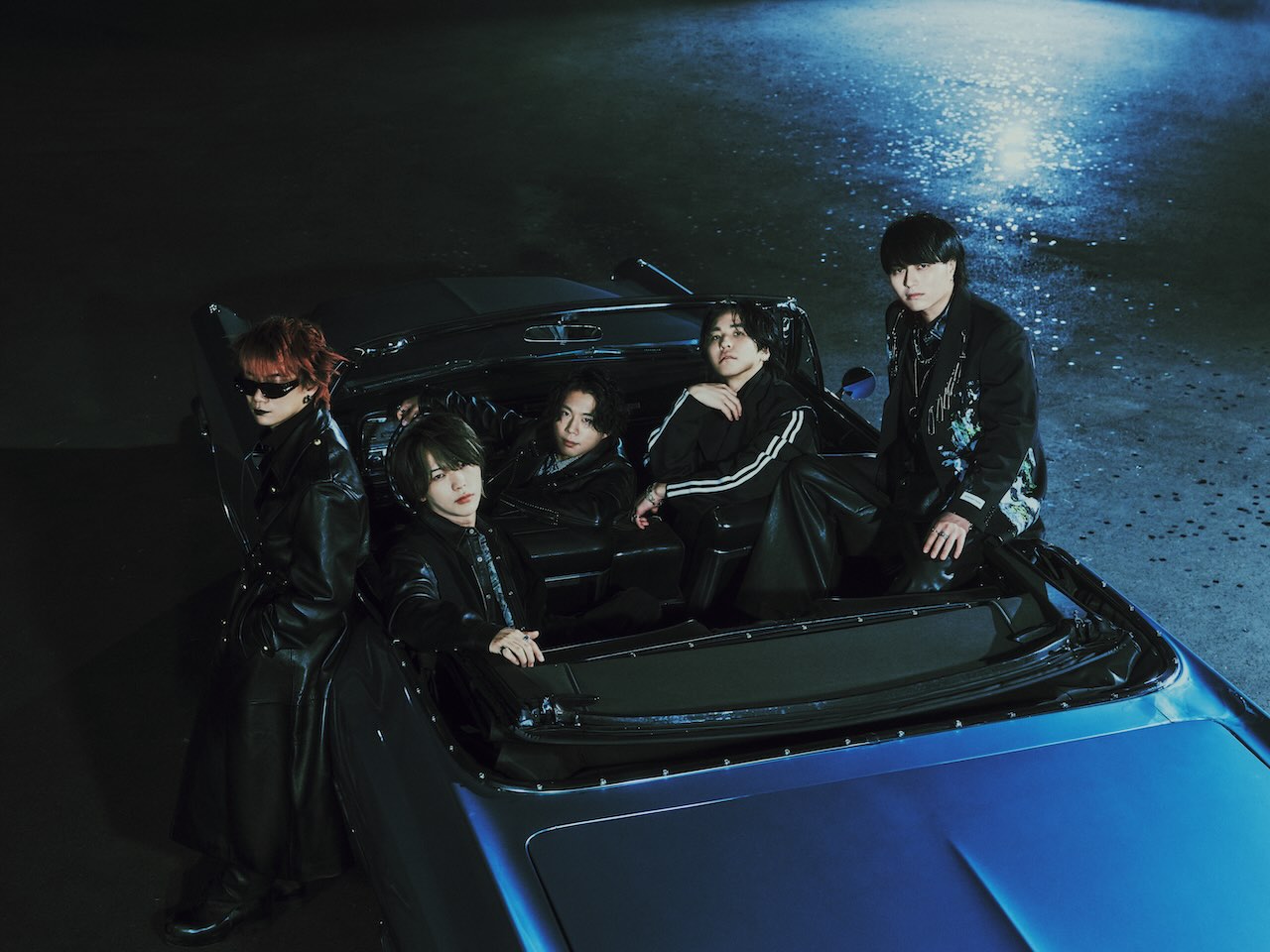 Novelbright、メンバーが直々に営業！？電話番号が記載された名刺画像