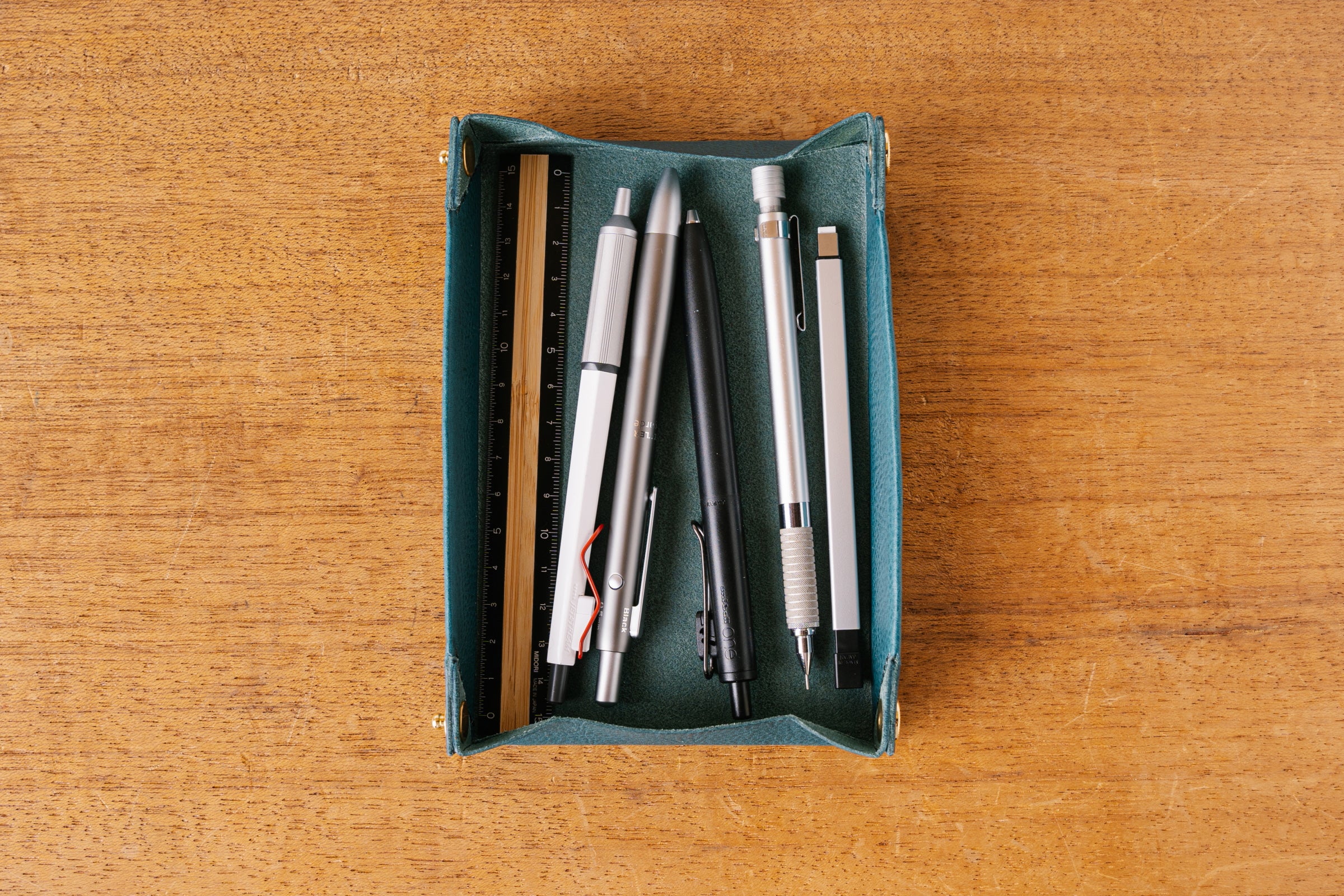 plows dritto Pen roll L ペンケース サビア 【公式通販】