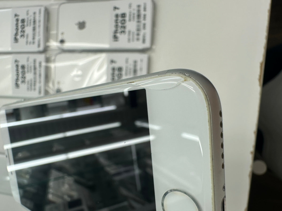 iPhone7 32GB ｜中古スマホ・タブレットの公式オンラインストア【PRODIG】