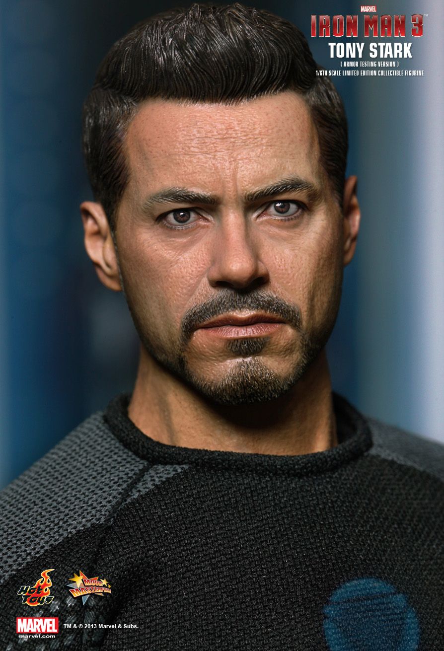 Hot Toys: MMS191 Tony Stark (Armor Testing Version) 1/6 Scale