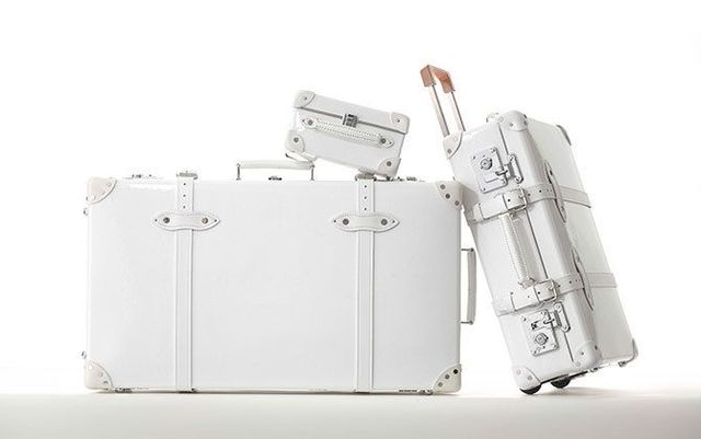 グローブ・トロッター『ロワイヤル』のパールホワイト、その純白さに