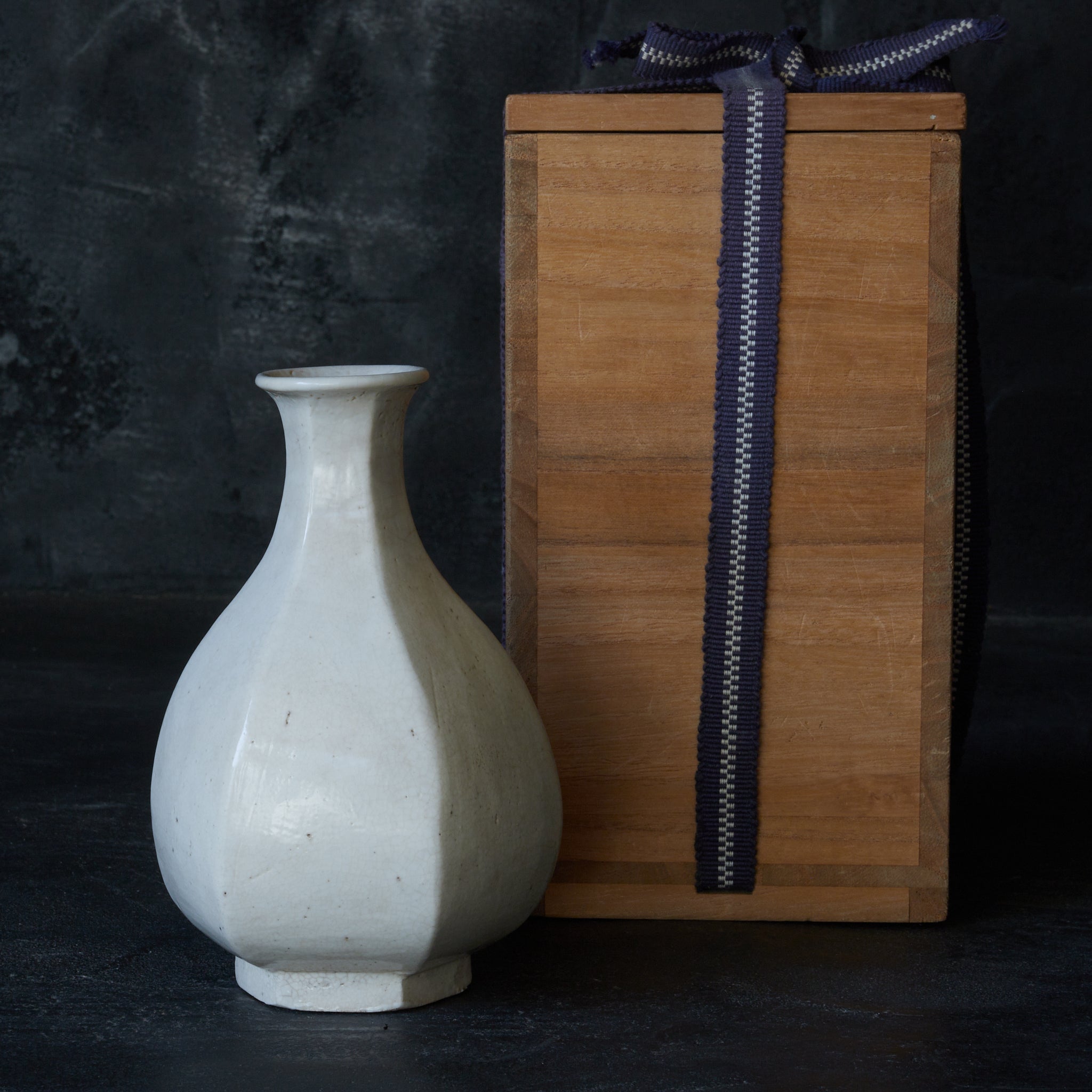 大堀相馬鉄釉もしくは古丹波天目釉徳利 古陶磁.骨董.アンティーク.花入