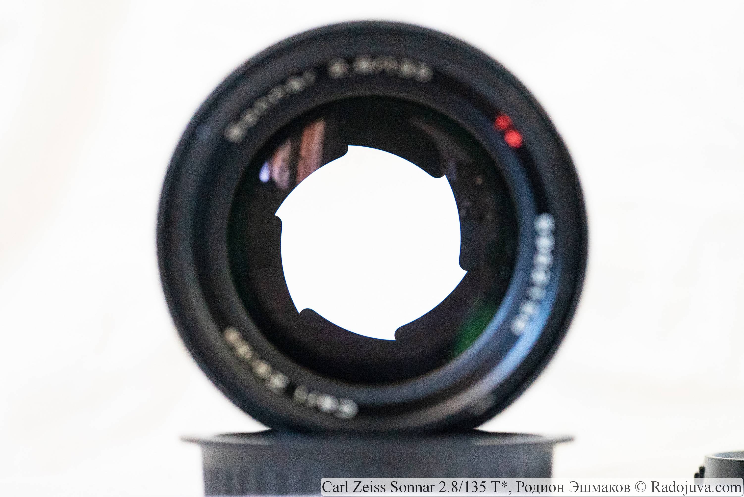 Carl Zeiss Sonnar 2.8/135 T* (C/Y). Review by Rodion Eshmakov | Happy