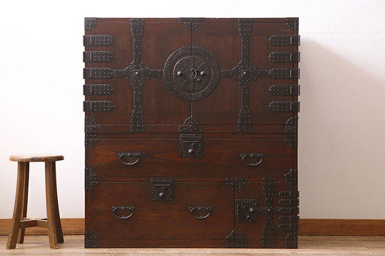 桐箪笥(桐たんす)は中古を賢く活用すべし！綺麗で高品質な桐箪笥(桐