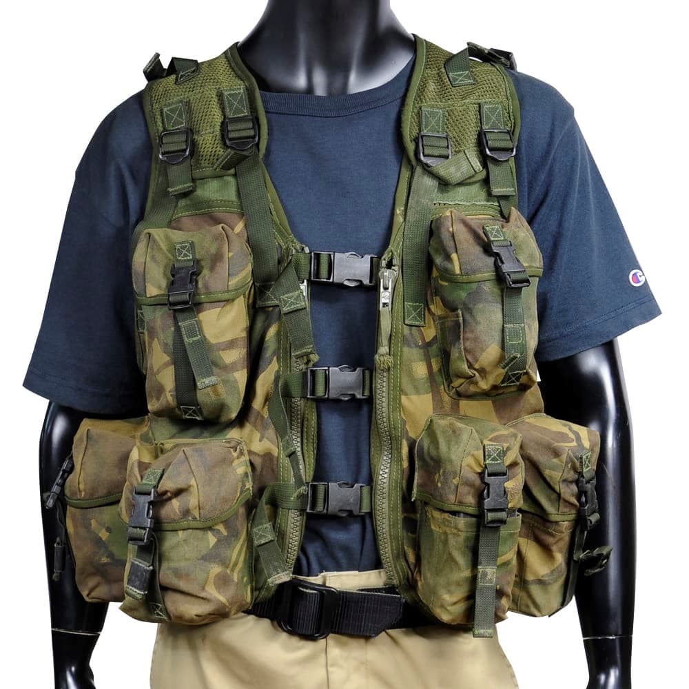 イギリス軍放出品 タクティカルベスト DPM迷彩 ポーチ8個付き