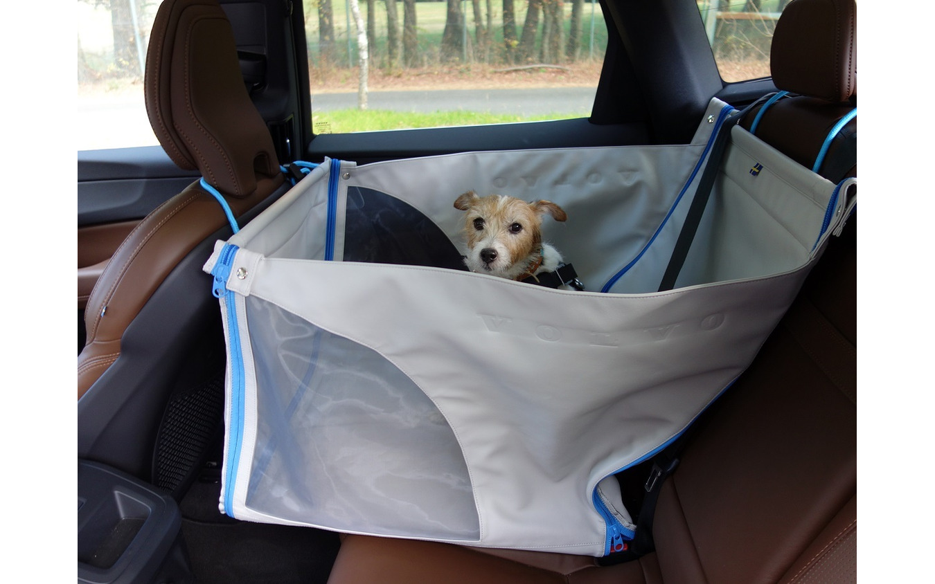 VOLVO純正 ドッグシート(ハーフサイズ)リアシートペットカバー