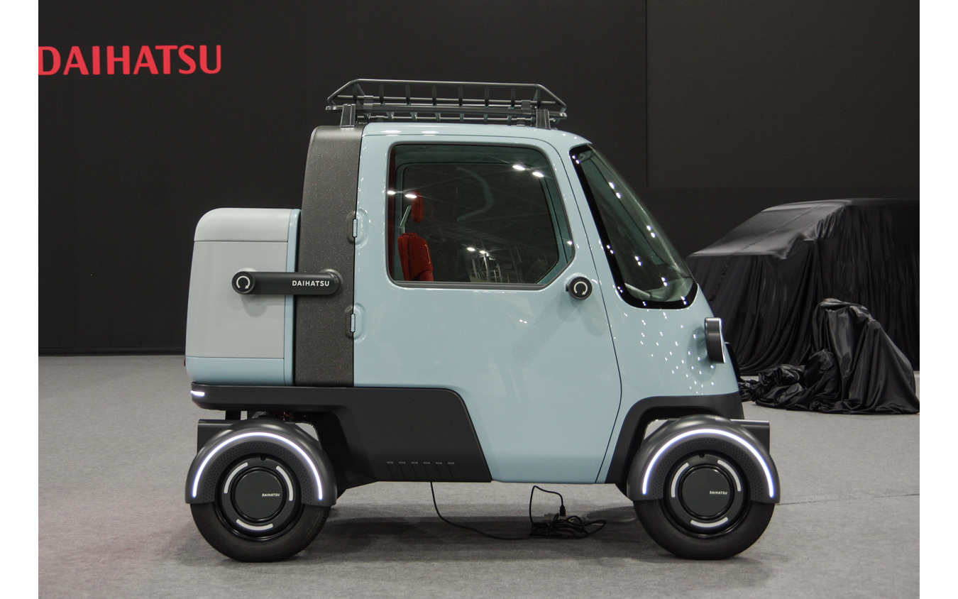 ダイハツらしさ全開！自転車以上、軽自動車未満の『ミゼットX』が楽し