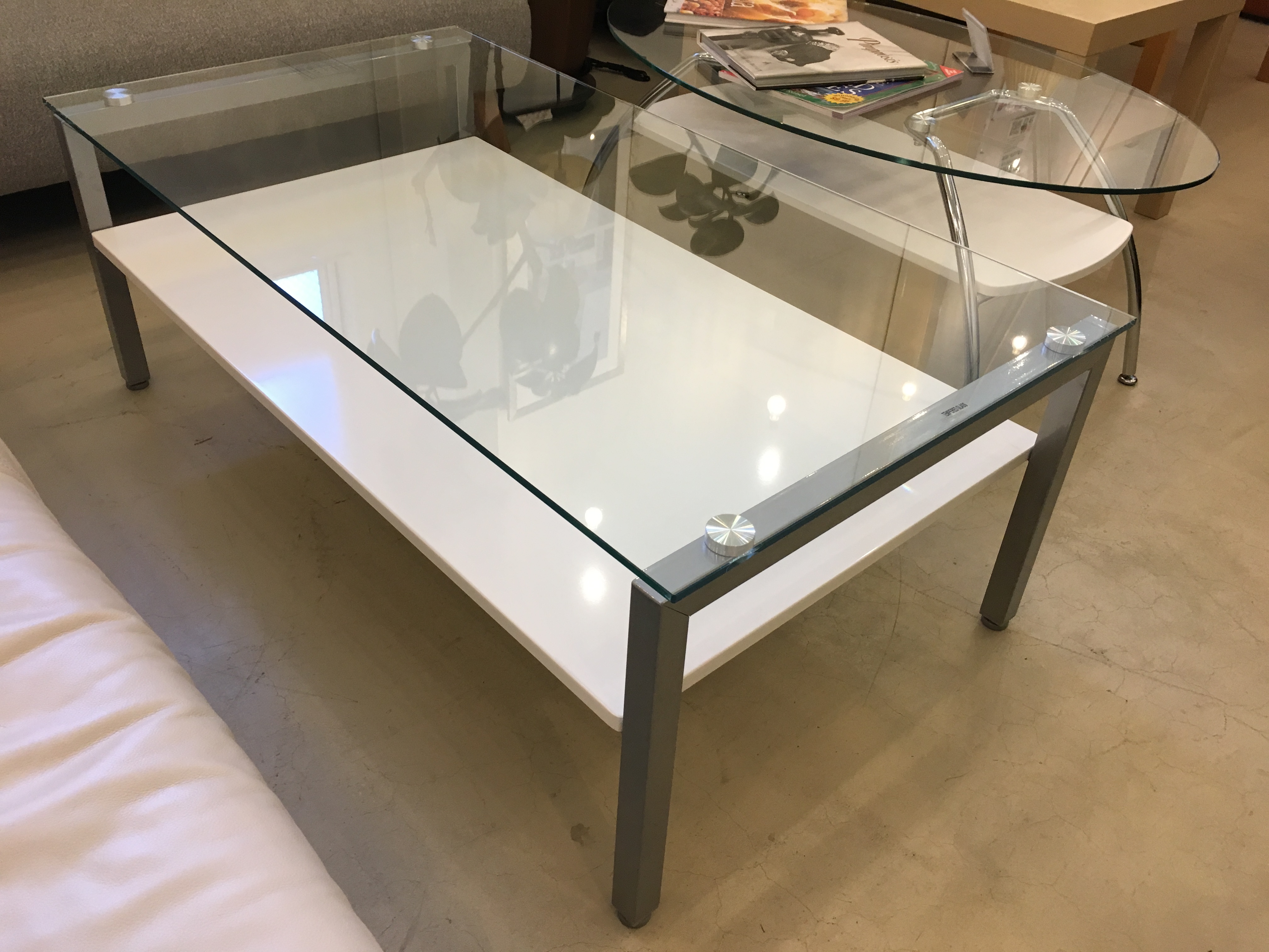 ニトリ ガラス天板 ローテーブル センターテーブル／ニトリ／白