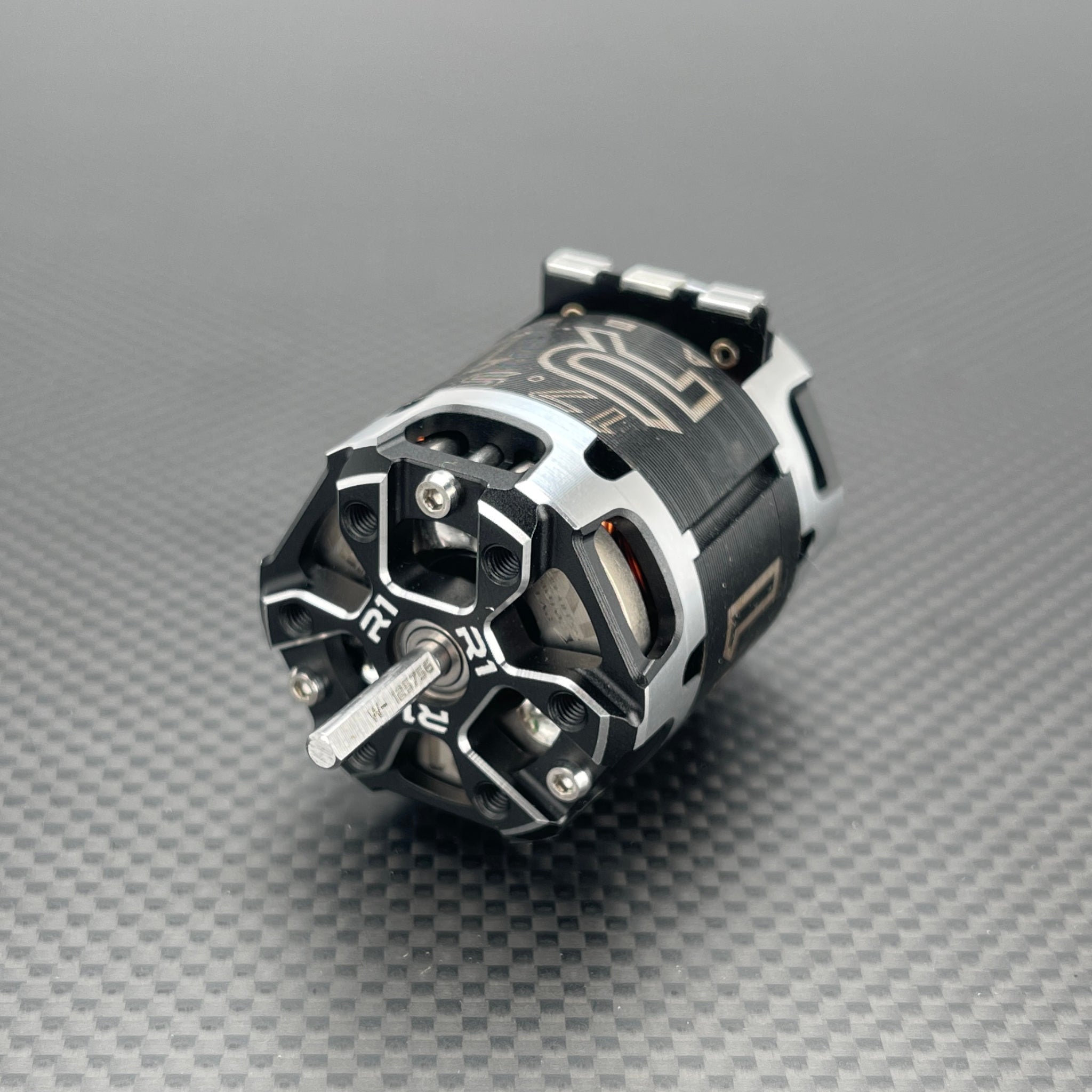 R1☆ブラシレスモーター☆13.5T☆ローター付☆ジャンク品☆R1WURKS☆