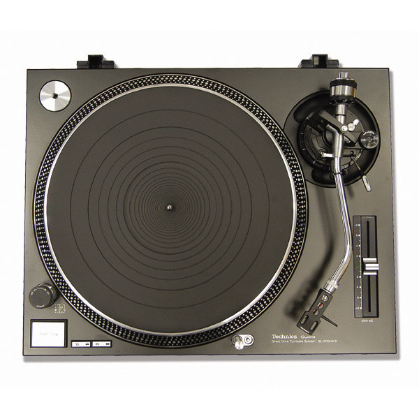 Technics SL-1200 mk2 ターンテーブル technics-sl-1200-mk2-turntable