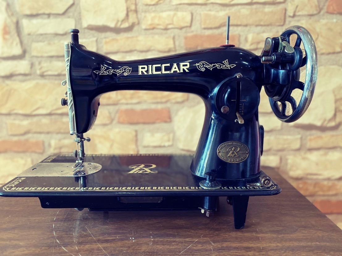 期間限定値下げ【アンティーク】リッカーミシン 足踏みミシン脚 ミシン