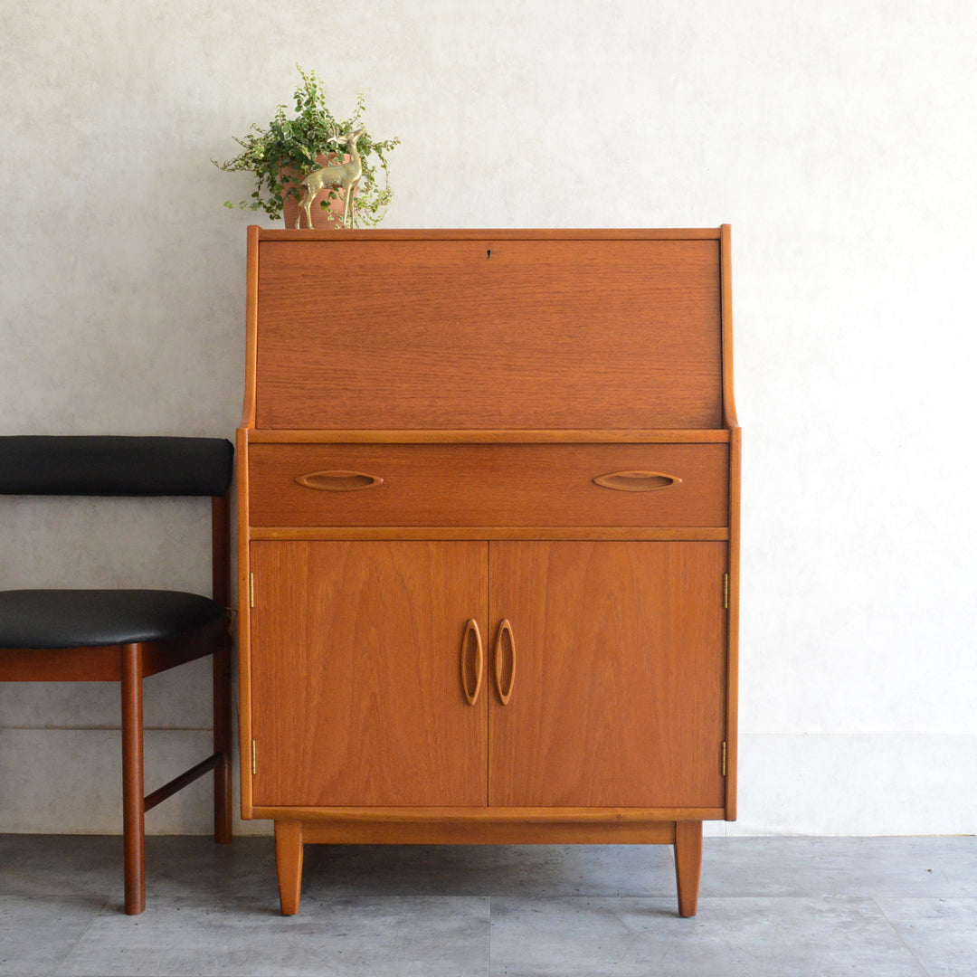 ジェンティーク ウォールユニット キャビネット ジェンティーク