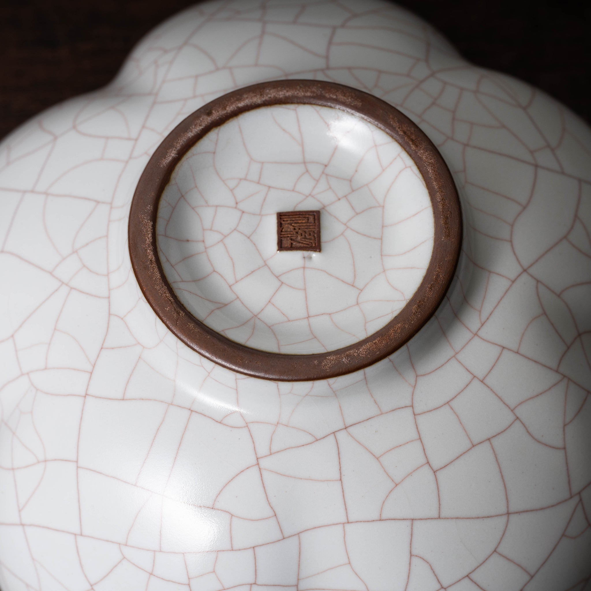 清代 哥窯花口碗 – 燦禾 SANKA