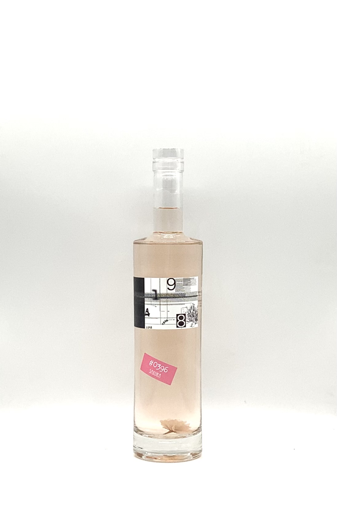 紅櫻 9148 ＃0396 SAKURA（サクラ） 45° 700ml | 酒のいろは | 日本酒