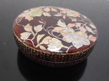 76*67陶芸 香合 鬼面 置物 茶道具 水次 骨董 76*67陶芸 香合