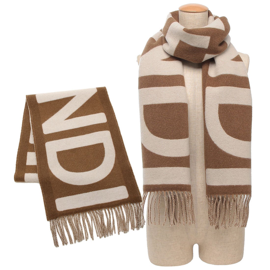 FENDI マフラー 最高 の