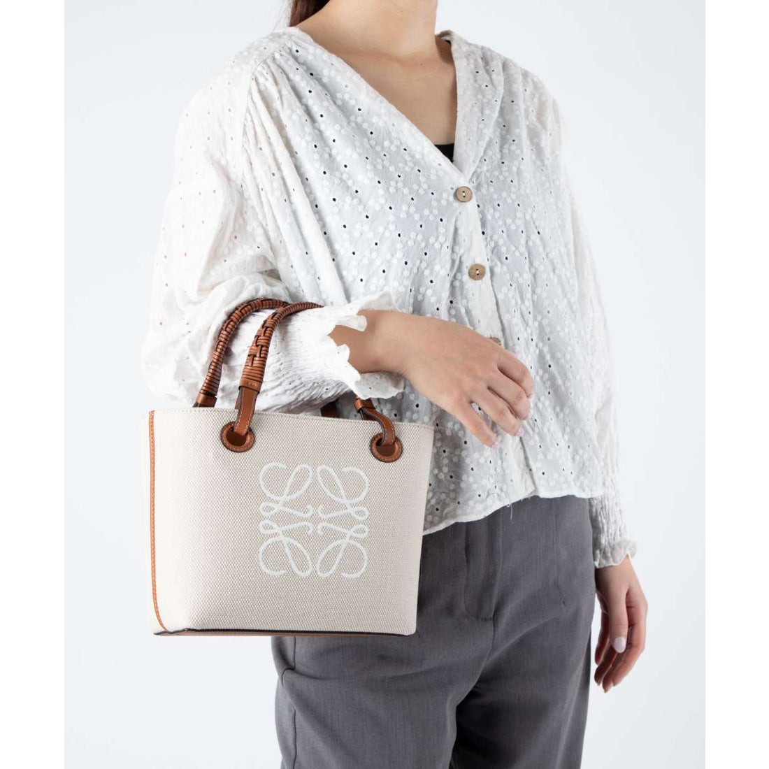 国内正規品 LOEWE ハンドウォーマー ロエベ(LOEWE) レディース