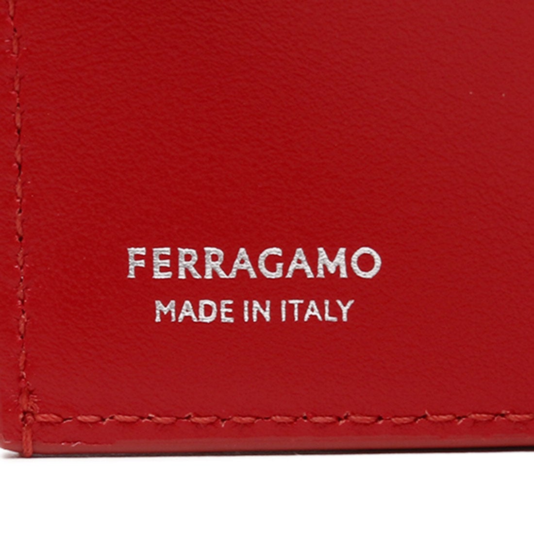 Salvatore Ferragamo フェラガモ FERRAGAMO 二つ折り財布 ワンダ